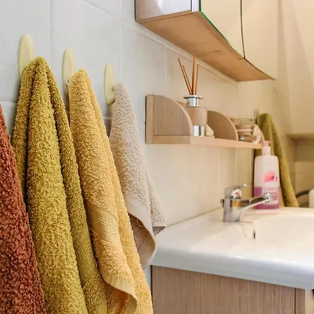 Jasmine Of Poseidonia * Posidhonía