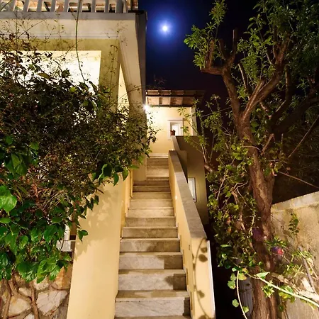 Jasmine Of Poseidonia * Posidhonía