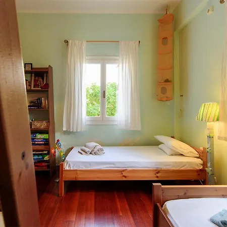 Daire Jasmine Of Poseidonia *