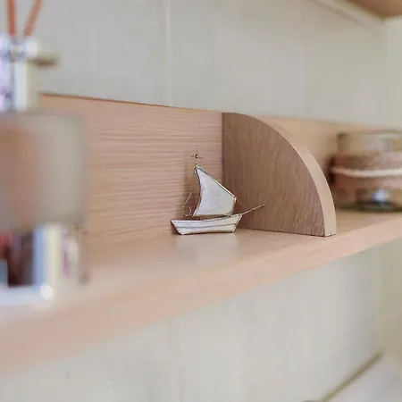 Jasmine Of Poseidonia *