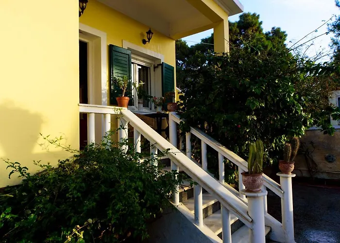 Jasmine Of Poseidonia * Posidhonía